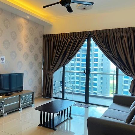 Passion Feel 11 @ Atlantis Apartamento Malacca Exterior foto